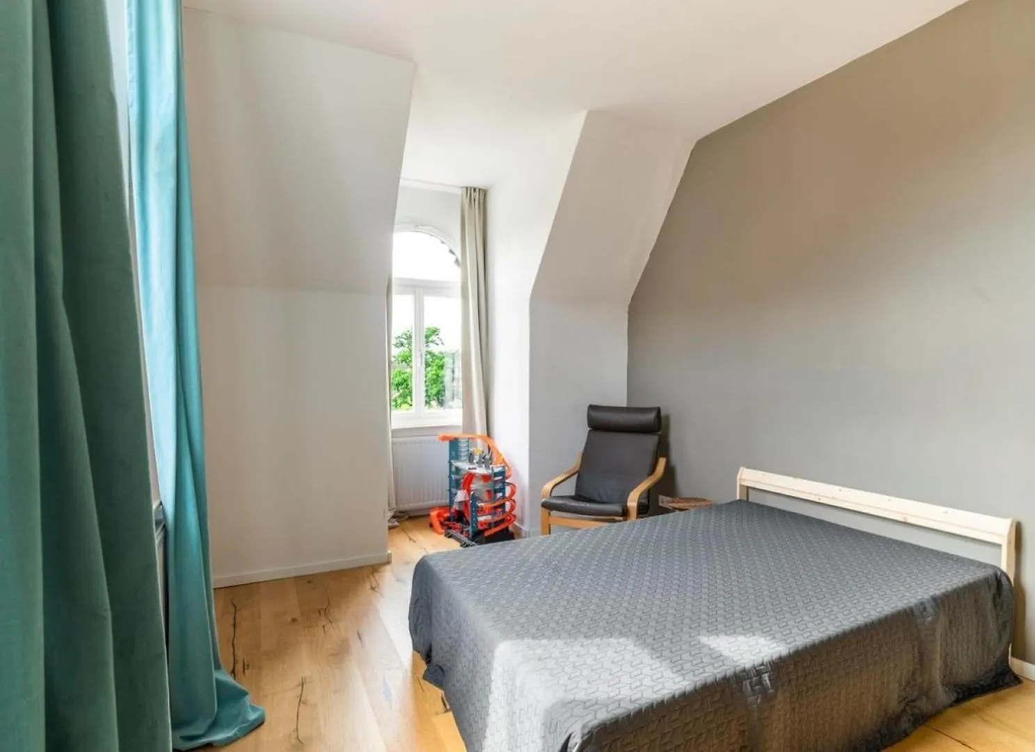 Grosse 4-Zimmer Wohnung Mit Burgblick, Kinder Wilkommen Nuremberga Apartamento